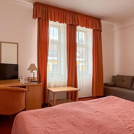 Hotel Central