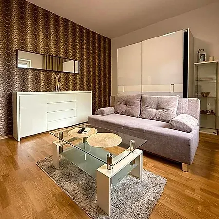 Central 3*
